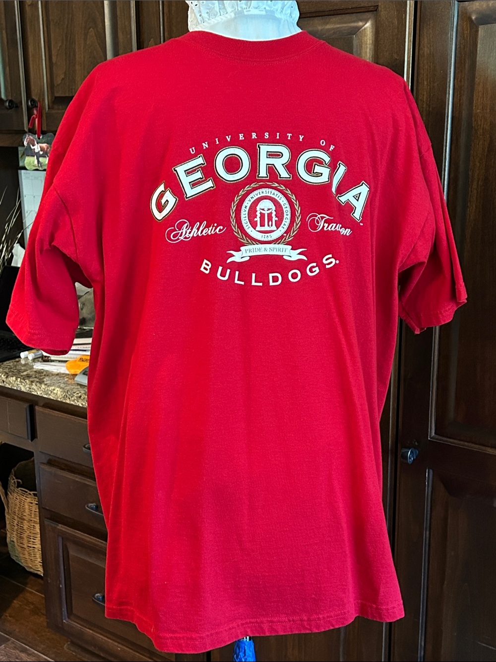 AS Sports Sz XL Bulldogs Red Graphic T-Shirt